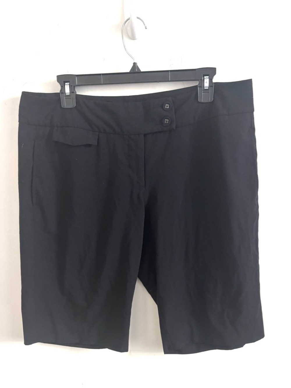 Cabi Women’s Short Bermuda Black Sz 12 Dressy Workwear Grunge Minimalist